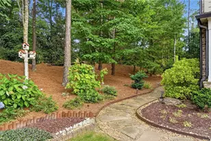 4020 Claiborne Farm Rd, Suwanee, GA 30024 - Photo 56