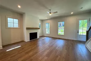 1917 Repose Dr, Chamblee, GA 30341 - Photo 10