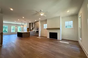 1917 Repose Dr, Chamblee, GA 30341 - Photo 8