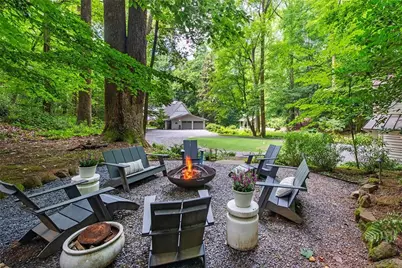 695 W Conway Drive NW, Atlanta, GA 30327 - Photo 82