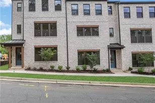 110 Bridgecrest Rd, Roswell, GA 30075 - Photo 1