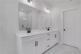 110 Bridgecrest Rd, Roswell, GA 30075 - Photo 32