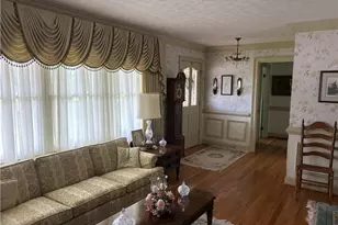 6070 Holland Dr, Cumming, GA 30041 - Photo 4