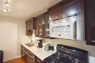 215 NE Piedmont Ave NE, Atlanta, GA 30308 - Photo 4