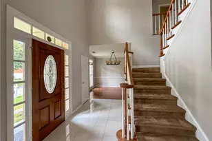 11295 Vedrines Dr, Alpharetta, GA 30022 - Photo 8