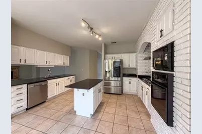 11295 Vedrines Drive, Alpharetta, GA 30022 - Photo 14