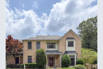 11295 Vedrines Drive, Alpharetta, GA 30022 - Photo 2