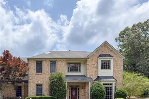 11295 Vedrines Dr, Alpharetta, GA 30022 - Photo 2
