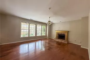 11295 Vedrines Dr, Alpharetta, GA 30022 - Photo 12