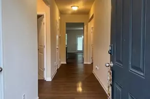 610 Dodson Lake Ct, Fairburn, GA 30213 - Photo 6