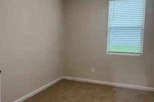 610 Dodson Lake Ct, Fairburn, GA 30213 - Photo 10
