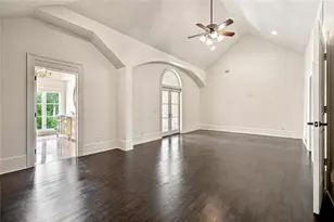 6420 Riverside Dr NW, Sandy Springs, GA 30328 - Photo 70