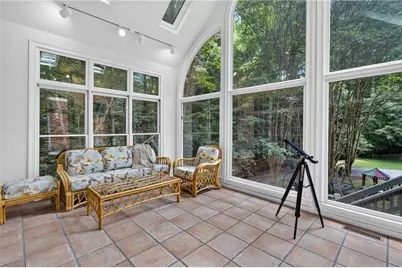 3640 Cloudland Drive, Atlanta, GA 30327 - Photo 14