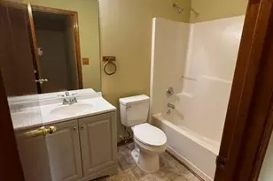 8351 Post Oak Ct, Riverdale, GA 30274 - Photo 14