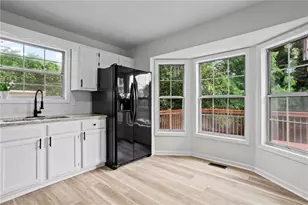 613 Silverwood Ct, Marietta, GA 30066 - Photo 10