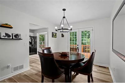 613 Silverwood Court, Marietta, GA 30066 - Photo 8