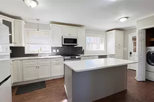 552 Sybil Ln SE, Marietta, GA 30067 - Photo 4