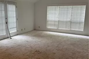 682 Bridge Way, Lithonia, GA 30058 - Photo 10
