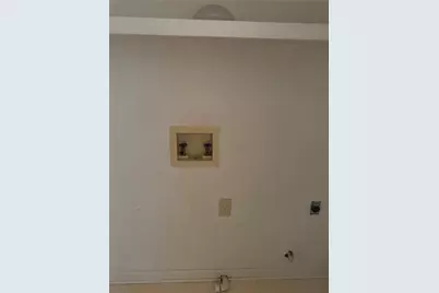 682 Bridge Way, Lithonia, GA 30058 - Photo 16
