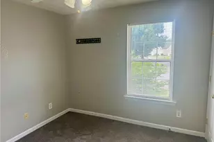 2485 Hampshire Cove, Conyers, GA 30013 - Photo 6