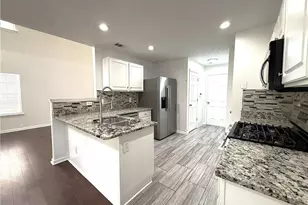 2150 Lexington Ln, Cumming, GA 30040 - Photo 4