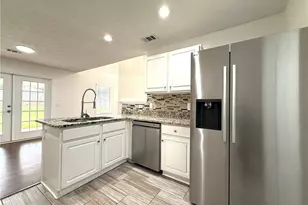 2150 Lexington Ln, Cumming, GA 30040 - Photo 6