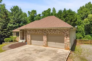160 Quail Ridge Dr, Cleveland, GA 30528 - Photo 6