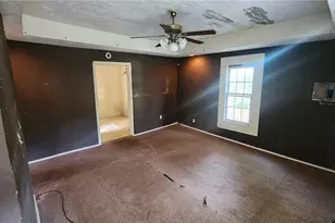 71 Sargent Railroad Ave, Newnan, GA 30263 - Photo 6
