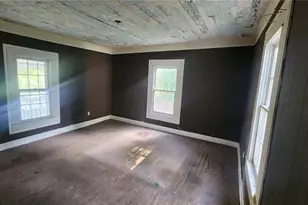 71 Sargent Railroad Ave, Newnan, GA 30263 - Photo 4
