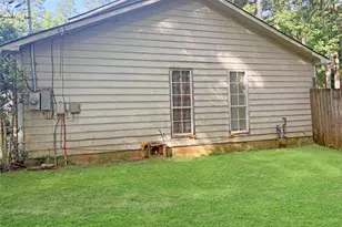 900 Cremins Rd, Lawrenceville, GA 30046 - Photo 2