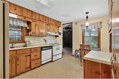 4451 Sims Court, Tucker, GA 30084 - Photo 8