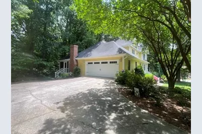 2638 Colony Circle, Snellville, GA 30078 - Photo 2