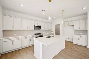 5201 Frontier Ct, Flowery Branch, GA 30542 - Photo 8