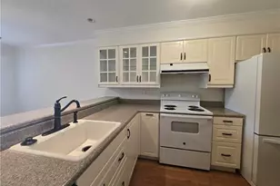 3309 Stonecrest Ct, Atlanta, GA 30341 - Photo 6