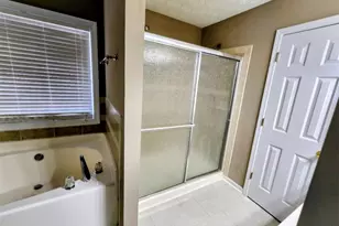 3305 Goldmist Dr, Buford, GA 30519 - Photo 8