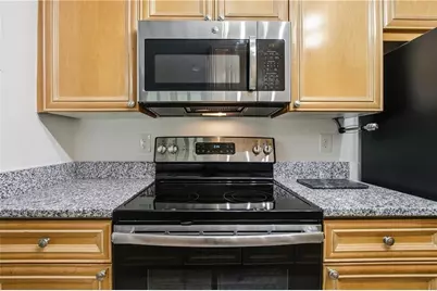 3203 Lenox Road NE #32, Atlanta, GA 30324 - Photo 10