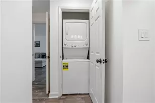 3203 Lenox Road NE, Atlanta, GA 30324 - Photo 28