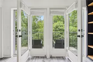 3203 Lenox Road NE, Atlanta, GA 30324 - Photo 16