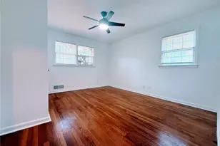 2677 Lancaster Dr, East Point, GA 30344 - Photo 6