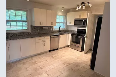 2677 Lancaster Drive, East Point, GA 30344 - Photo 2