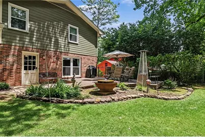 4106 Nancy Creek Way NE, Atlanta, GA 30319 - Photo 28