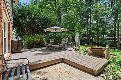 4106 Nancy Creek Way NE, Atlanta, GA 30319 - Photo 26