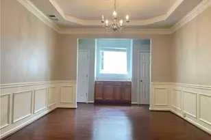 385 Blackwood Ln, Suwanee, GA 30024 - Photo 4