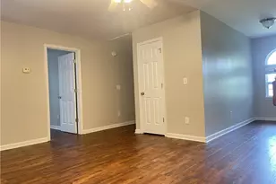 385 Blackwood Ln, Suwanee, GA 30024 - Photo 10