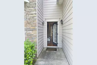 385 Blackwood Lane, Suwanee, GA 30024 - Photo 2