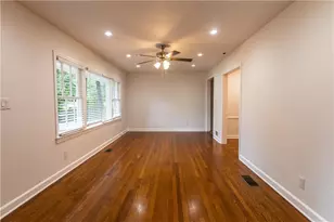 1392 Lively Ridge Rd NE, Atlanta, GA 30329 - Photo 8