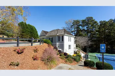 4010 Rockingham Drive, Roswell, GA 30075 - Photo 34