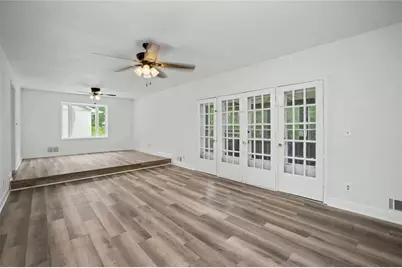 1605 Shackelford Road, Griffin, GA 30224 - Photo 10