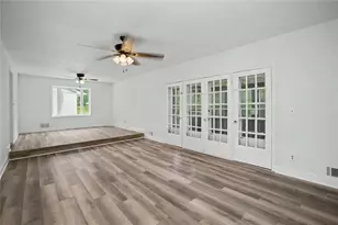1605 Shackelford Rd, Griffin, GA 30224 - Photo 10