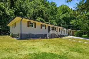 126 Meadow Park Ln, Atlanta, GA 30315 - Photo 1